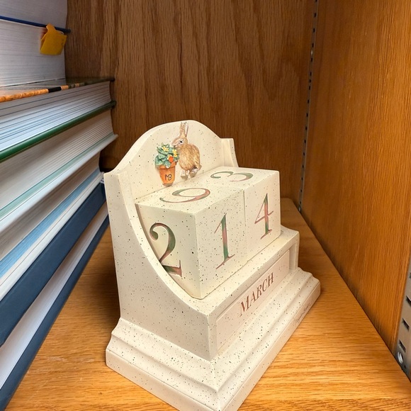 Hallmark Marjolein Bastin PERPETUAL BLOCK CALENDAR spring garden Easter bunny - Picture 2 of 4